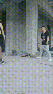 【美娜格格】户外荒地暴揍-重度耳光-踢踹-爬行-鞭打 【双视角】 bf30379_2封面图