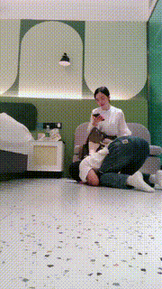 【凌乱S】数据线狂抽-骑马-高跟肉丝踩-脚耳光 bf30410封面图