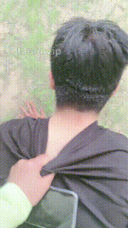 【瑄瑄】户外遛狗-小白鞋踩-舔泥巴鞋-裸足恋足-树枝抽 JS23060501封面图