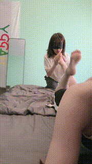 【柒柒学姐】母畜-开发闺蜜舔脚-脚趾夹狗舌 bf29969封面图