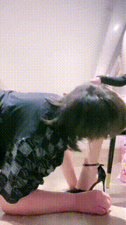 【菜菜】长腿车模S-高跟-骑马转胯-插嘴-闻舔脏鞋【完整版】bf30697_2封面图