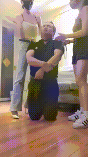 【暴力美学】双S-掐乳-腿绞sp-鞋底浓痰-狠踹刑抽【双视角版】 bf29787_2封面图