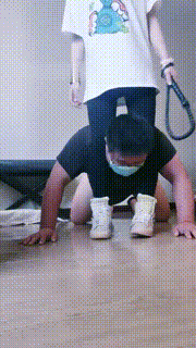 【羽神】鞭打-全体重踩踏-耳光-掐肉-转胯【完整版】 JS23070711_1封面图