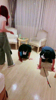 【甜心教主】双S双M-拖鞋塞嘴重度鞭打-骑马-运动鞋踩踏-喝圣水 bf30934封面图