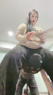 【宝珠姐姐】骑马-坐脸窒息-闻臭袜-裸足碾压 bf30370封面图