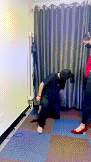 【小笑魔】捆绑鞭打sp-踢踹-腿绞-嘴叼高跟-踩踏 JS23073190封面图