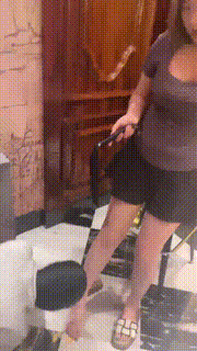 【阿宁】KTV-骑马窒息违规踩踏50下【完整版】 bf31244_2封面图