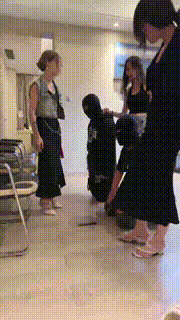 【尤物S】3S群调-骑马重度鞭打脚垫高跟重踩【双视角完整版】 bf32685_1封面图