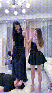 【麋鹿银儿】双S-全体重踩踏骑马裸足插嘴 bf31309封面图