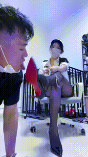 【甜心教主】制服诱惑-高跟黑丝强迫舔 bf32386封面图