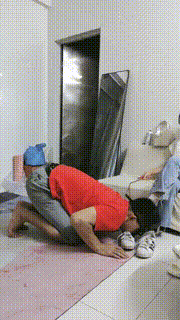 【珈瑶】运动后原味袜辱骑马喝圣水当脚垫【完整版】 bf32159_2封面图