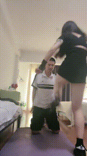 【不期而遇】超爱清理脏鞋底-灰尘跳踩踢【完整版】 bf31810_1封面图