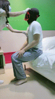 【草莓奶昔】护士小姐姐特殊手段治疗【双视角版】 bf31967_2封面图