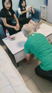 【猫格格】姐妹花惩罚虐废偷原味邻居【上】 bf32223封面图