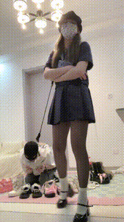 【樱子大人】多双脏鞋-物化人体擦鞋器【上】 bf32041封面图