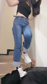 【槿一】牛仔裤黑丝白袜运动鞋-全体重踩踏 bf31665封面图