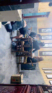 【沅芷大人】圈养群调群虐-桌底下虐【上】【双视角完整版】 JS23090609_2封面图