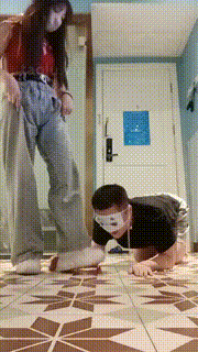 【爱可呀】大学生S-白袜超脏白鞋气味羞辱 bf31603封面图