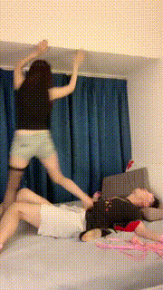 【宝爷】捆绑床上高跟黑丝全体重踩插嘴 bf32275封面图