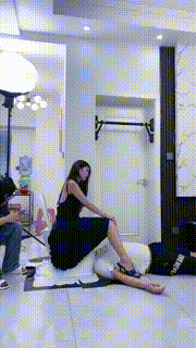 【麋鹿银儿】厕奴训练高跟踩脚垫骑马转胯喂食 bf32048封面图