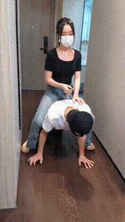 【小樱桃】骑马爬行全体重踩求圣水白袜诱惑 bf31980封面图