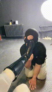 【冰诺】长靴白袜闻舔吃白袜裸足踩脸 JS230829051封面图