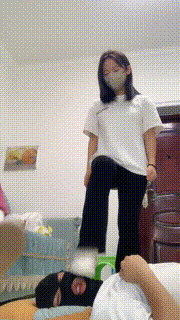 【精神小妹】持续踩脸惩罚 爆头 bf32523封面图