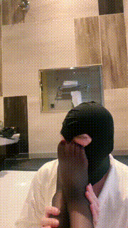 【琪琪大人】黑丝美腿浴缸诱惑-手掐窒息 bf31869