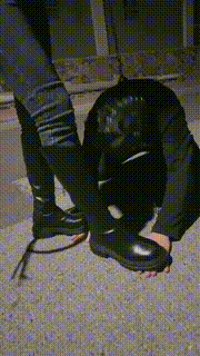 【桃幼幼】户外骑马遛狗舔脏长靴 bf32694封面图