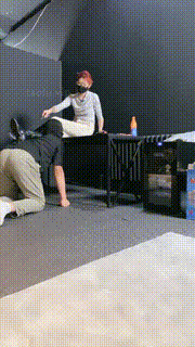 【冰诺】当脚垫舔靴子插嘴深喉 JS23082905封面图