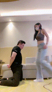 【伊伊】原味鞋袜惩罚废物狗赏赐圣水【双视角完整版】 bf32830_2封面图