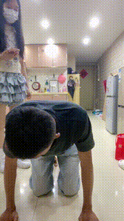 【香菜】女神范-白袜白鞋气味羞辱踩脚垫嘴洗白袜 bf33147封面图