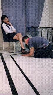 【徐婉琪】人格侮辱厕奴驯化烟灰缸洗脚水狗笼圈养 bf33013封面图