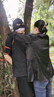 【朱迪】户外捆绑固定树上虐打【双视角版】 JS23092220_3封面图