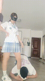 【露可】转胯骑马骑脖子舔脚【双视角版】 bf33067_1封面图